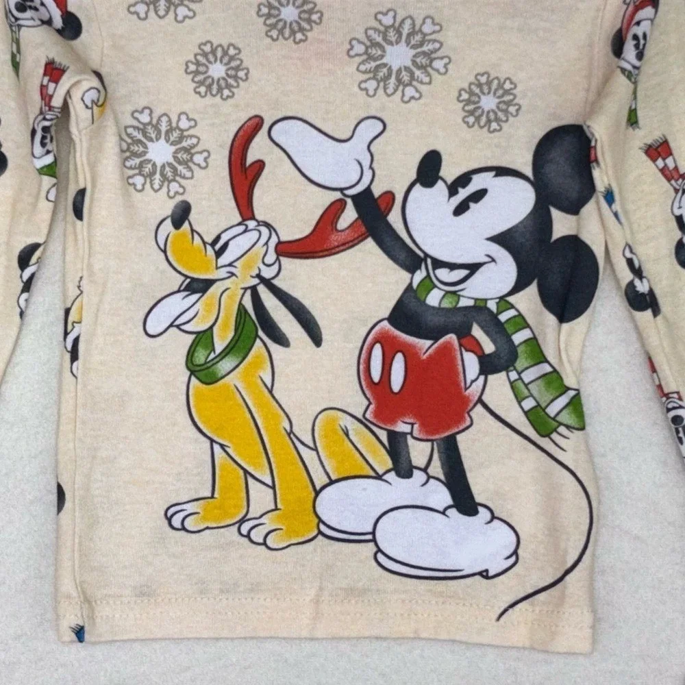 DISNEY‎ Christmas Mickey Mouse Pajama Set Toddler Pluto Long Sleeve NEW 2T